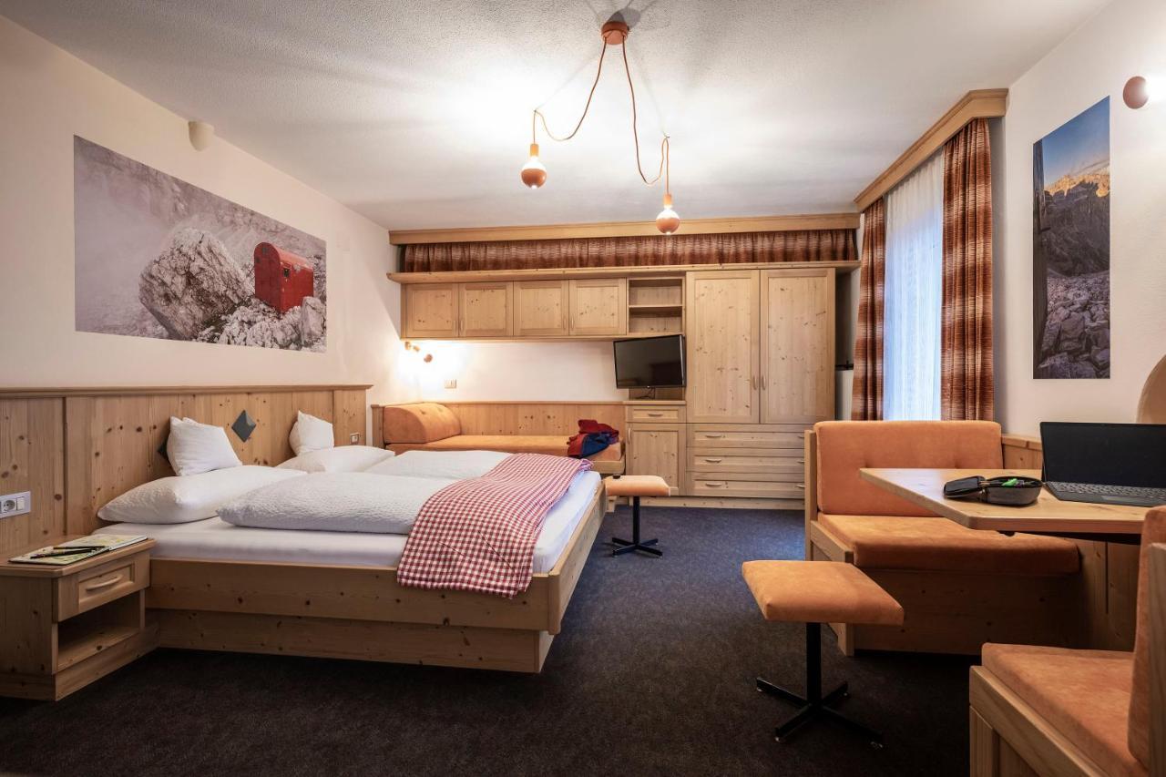Garni Reider Hotel Sexten Buitenkant foto